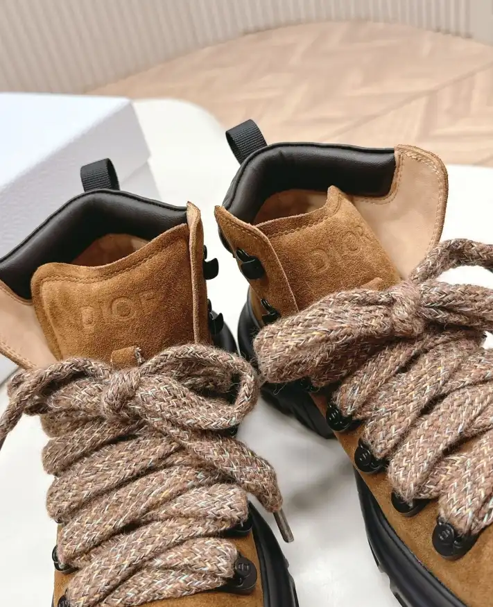 hype Christian Dior Boots