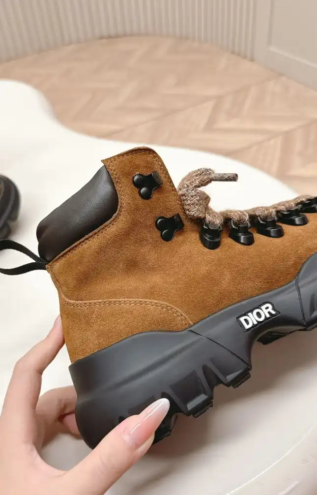 hype Christian Dior Boots