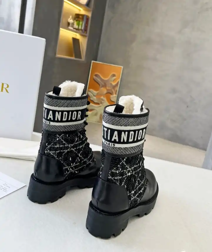 hype Christian Dior Boots