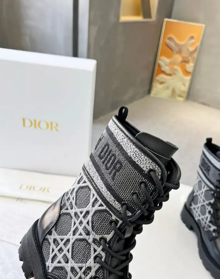 hype Christian Dior Boots