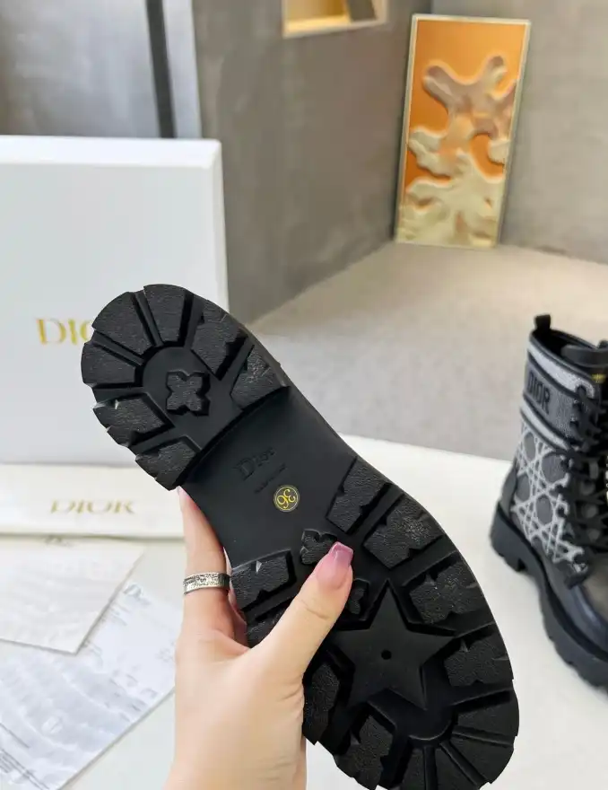 hype Christian Dior Boots