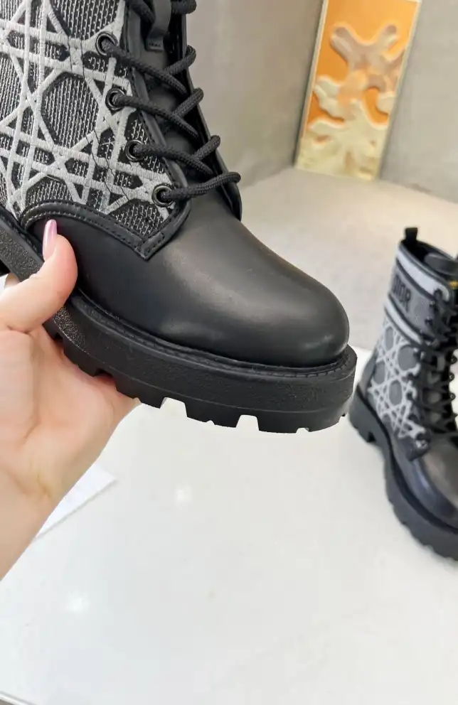 hype Christian Dior Boots