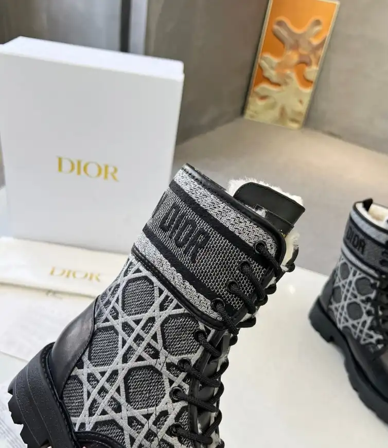 hype Christian Dior Boots