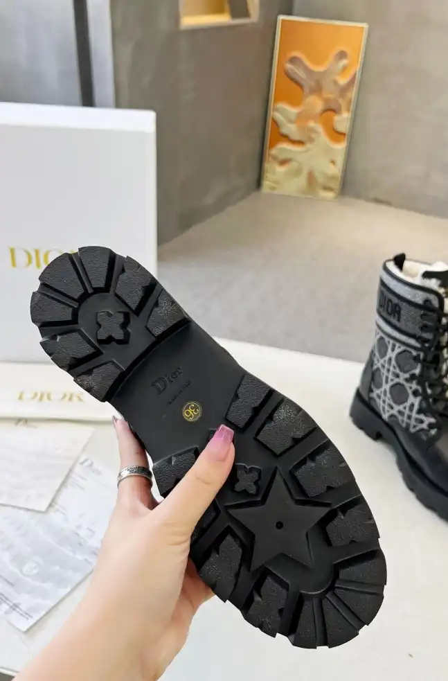 hype Christian Dior Boots