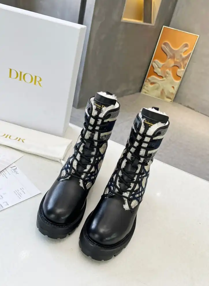 hype Christian Dior Boots