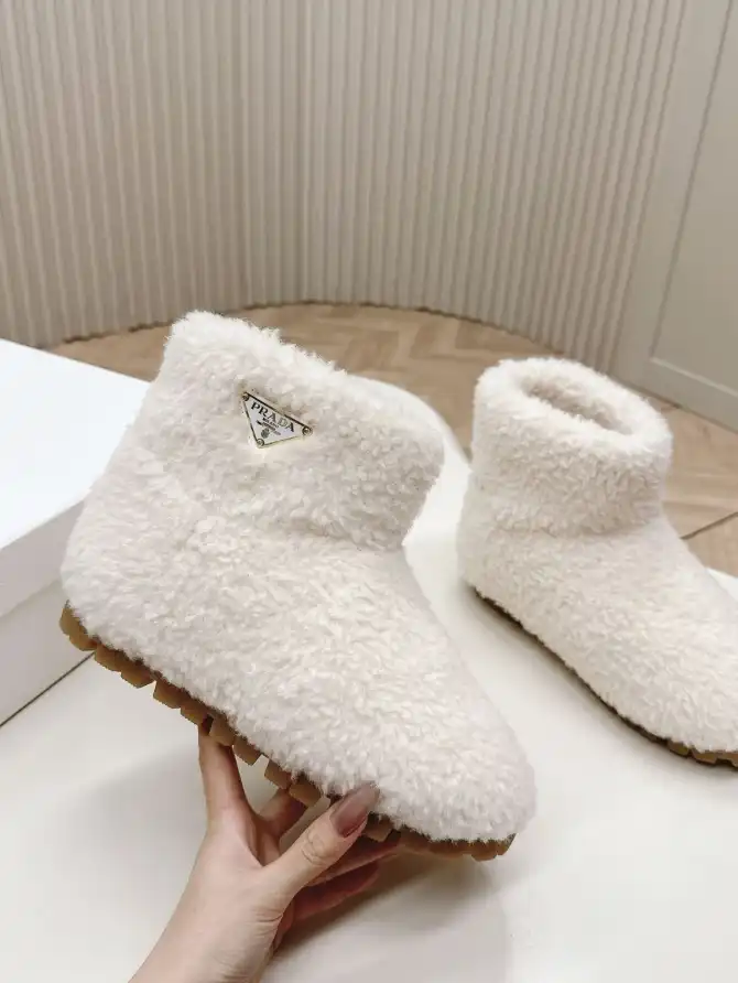 hype Prada Boots