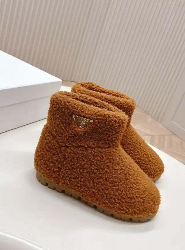 hype Prada Boots