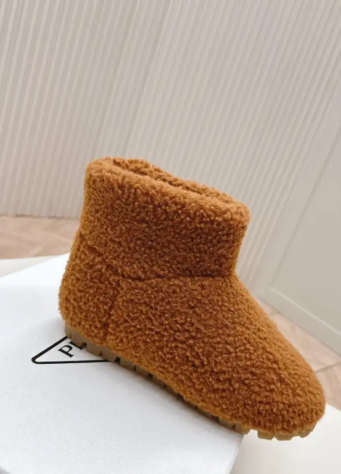 hype Prada Boots