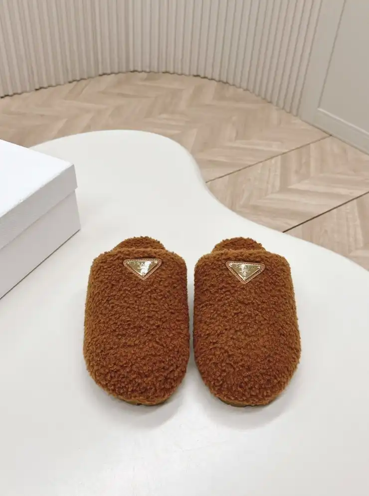 hype Prada Slippers