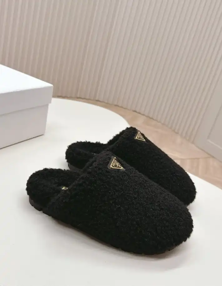 hype Prada Slippers