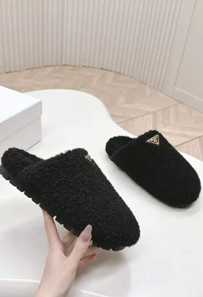 hype Prada Slippers