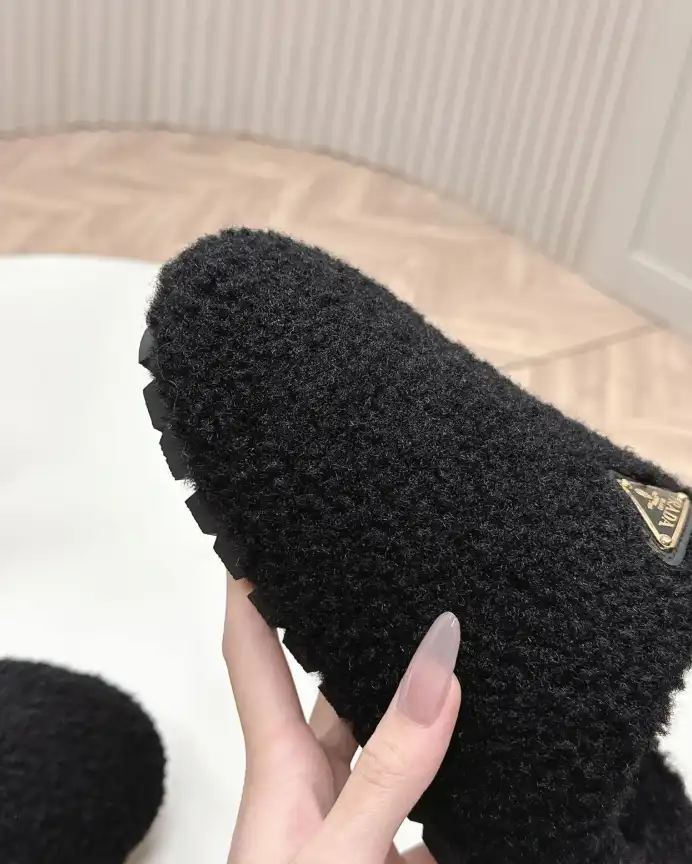 hype Prada Slippers