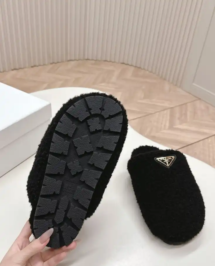 hype Prada Slippers