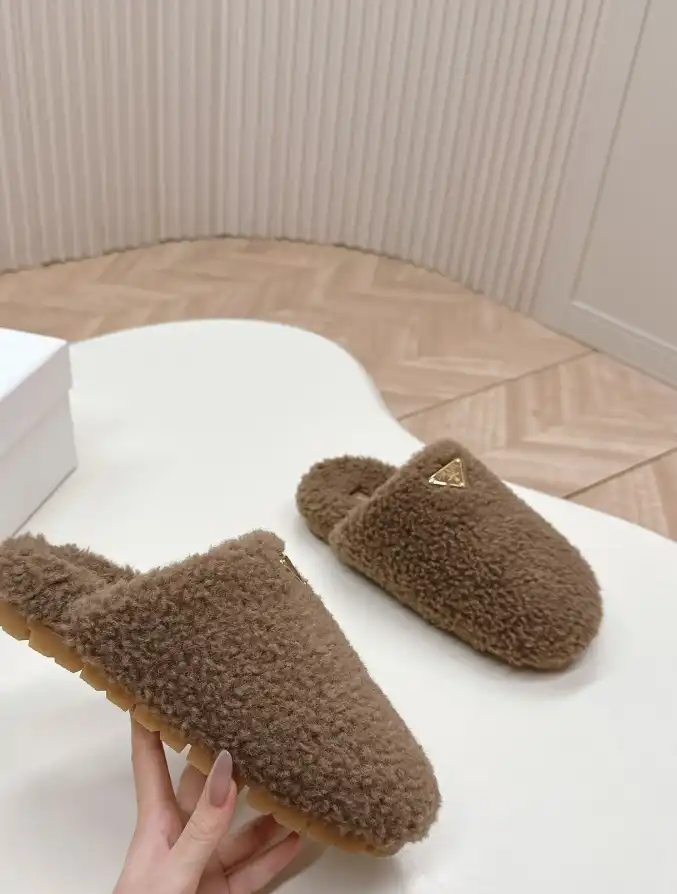 hype Prada Slippers