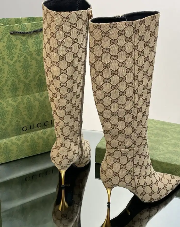 hype Gucci Boots