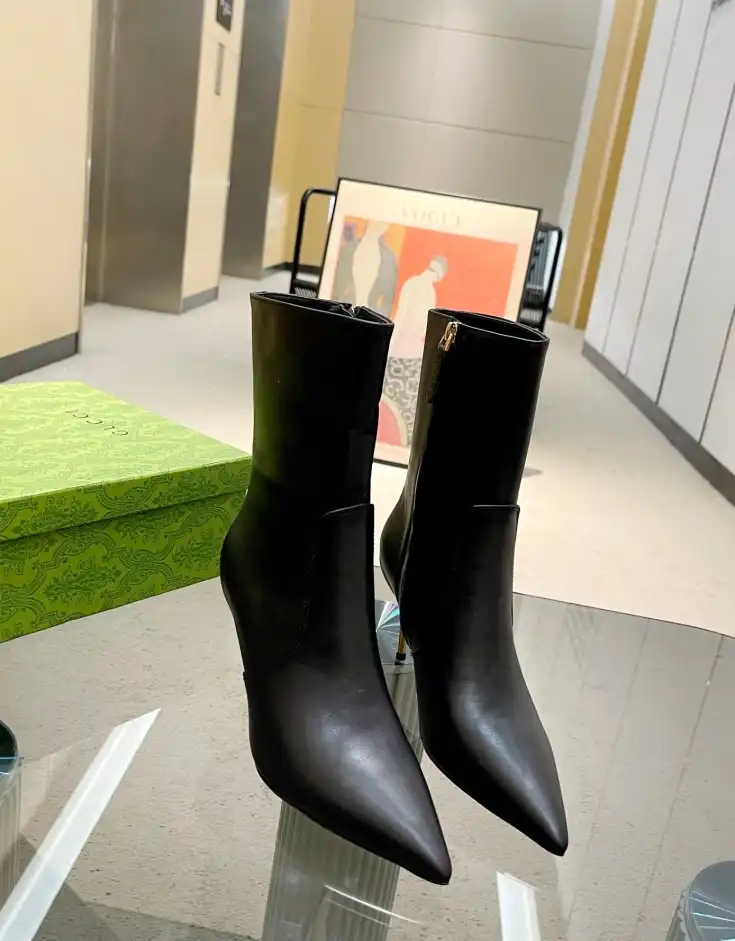 hype Gucci Boots