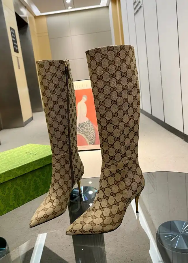 hype Gucci Boots