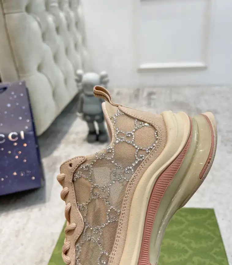 hype Gucci Sneakers