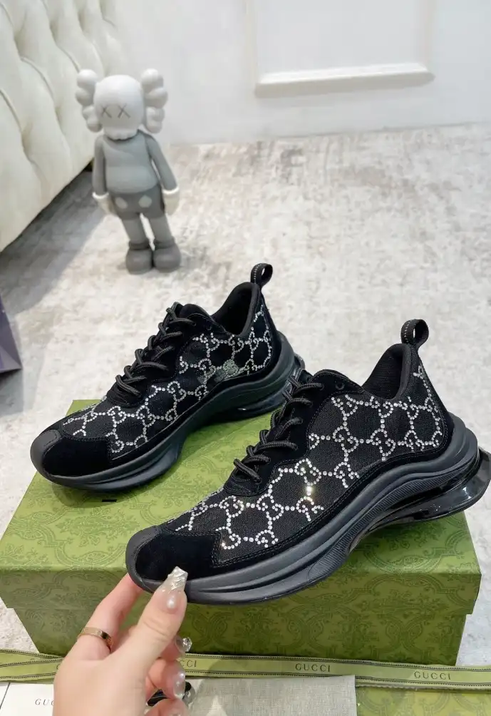 hype Gucci Sneakers