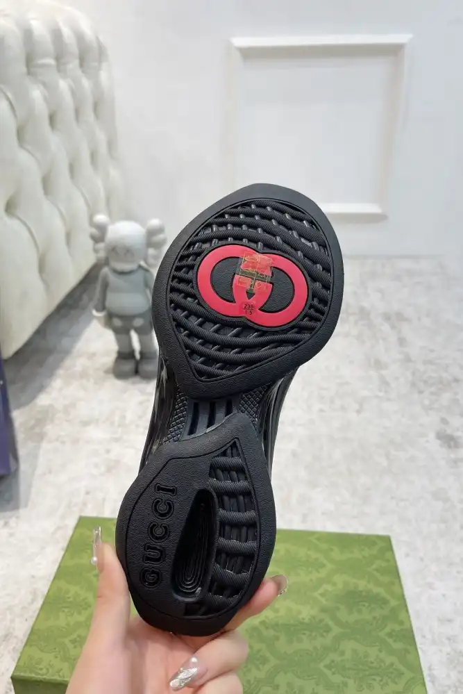 hype Gucci Sneakers