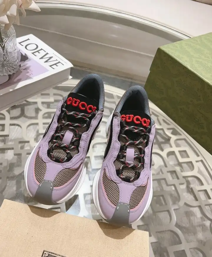 hype Gucci Sneakers