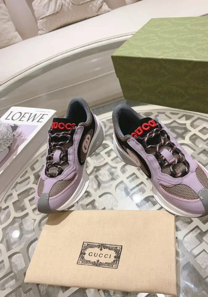 hype Gucci Sneakers