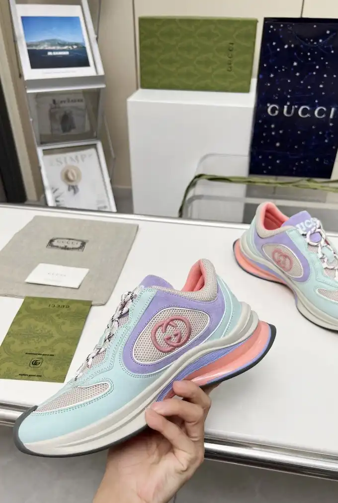 hype Gucci Sneakers