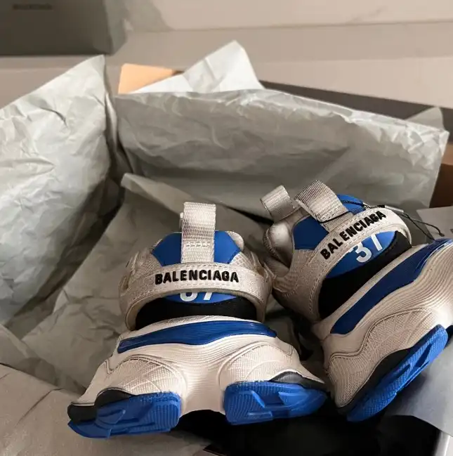 hype Balenciaga Sneakers