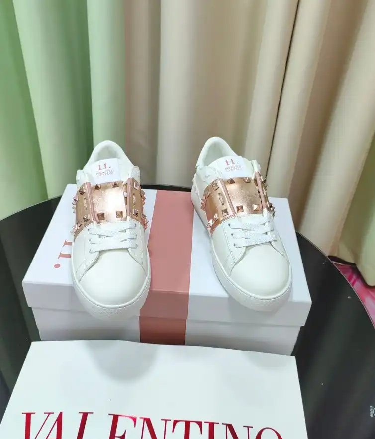 hype Valentino Casual Shoes