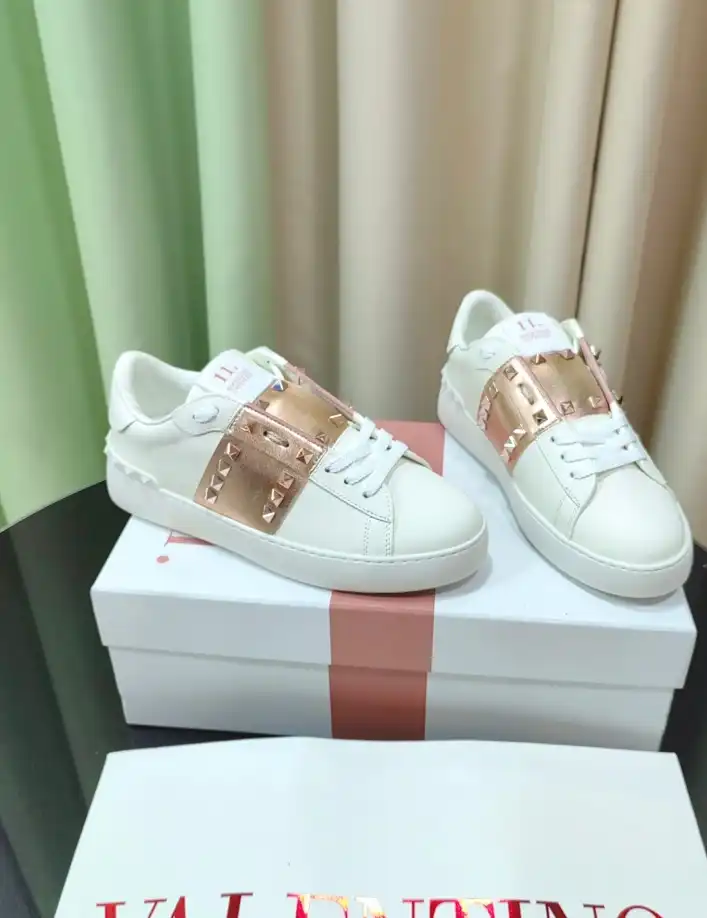 hype Valentino Casual Shoes