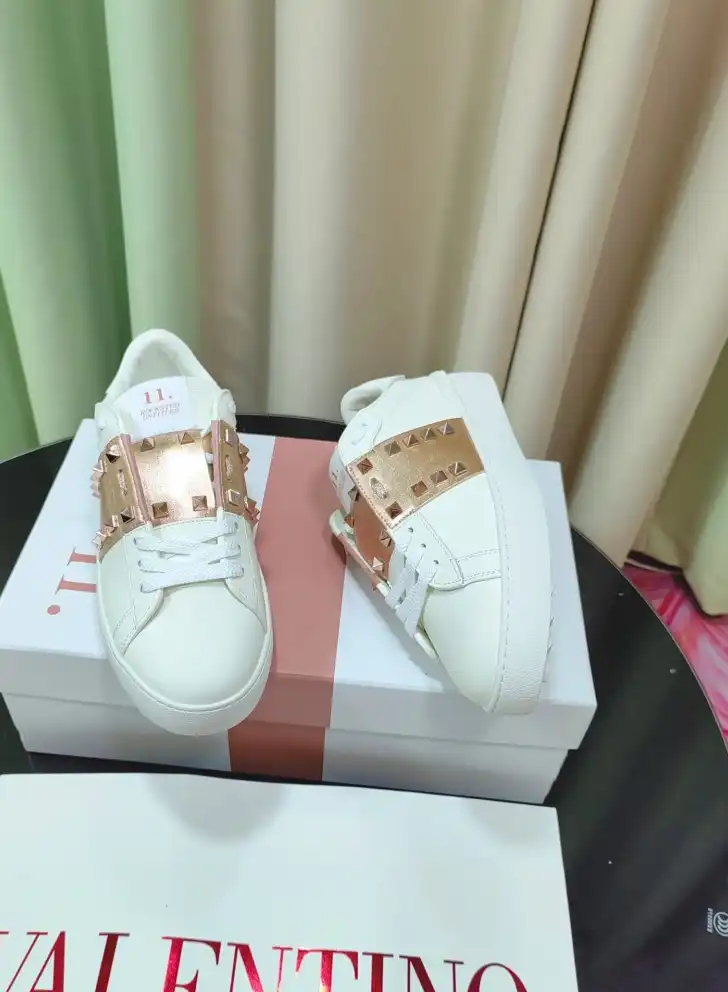 hype Valentino Casual Shoes