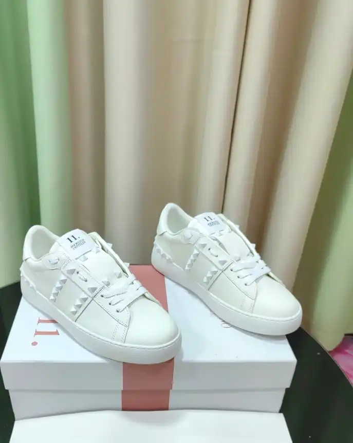 hype Valentino Casual Shoes