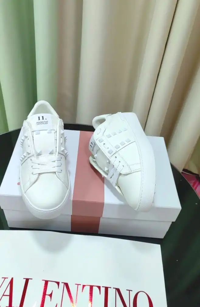 hype Valentino Casual Shoes