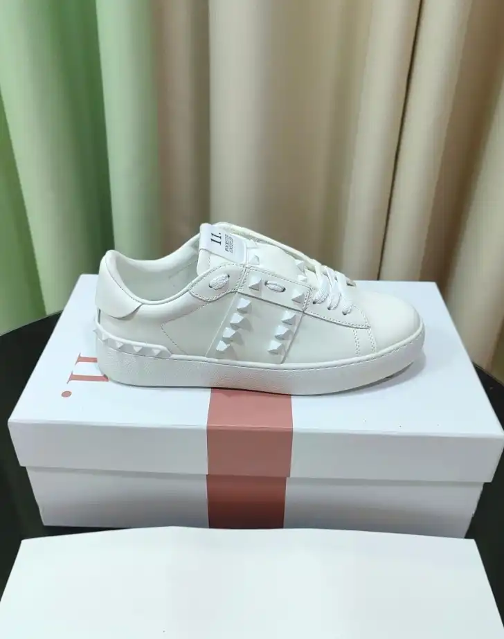 hype Valentino Casual Shoes