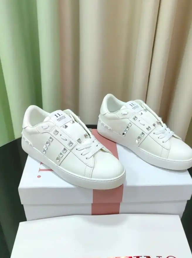 hype Valentino Casual Shoes