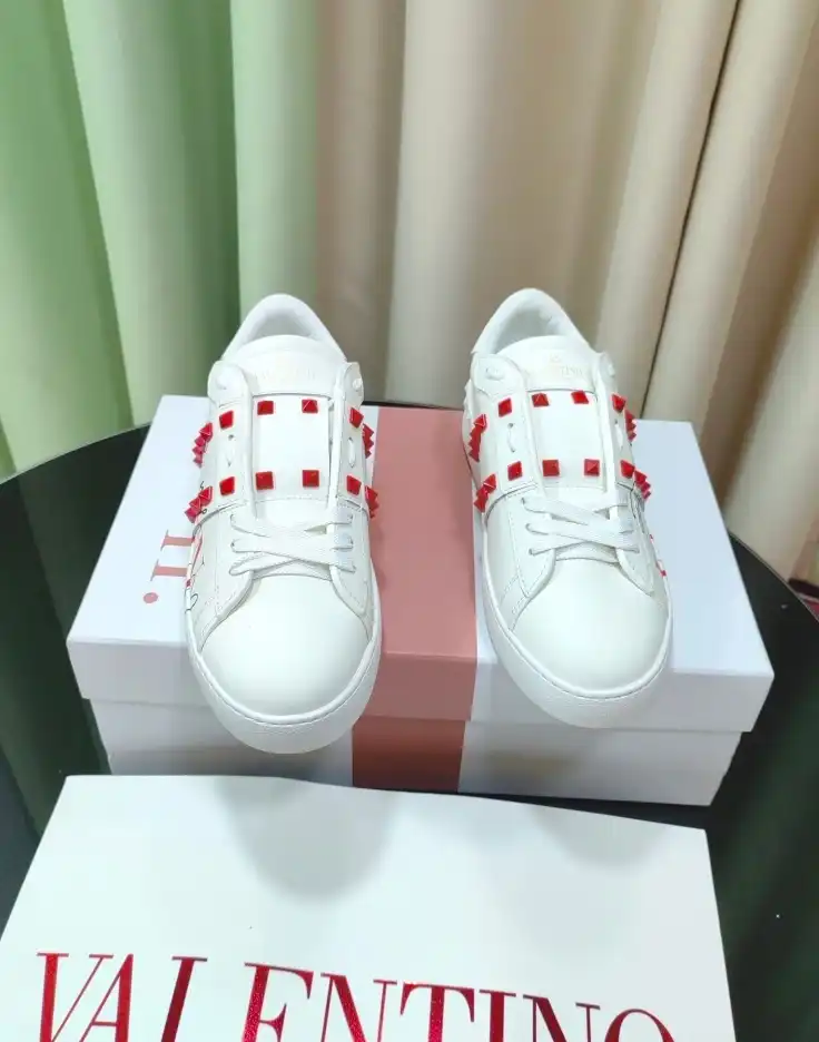 hype Valentino Casual Shoes