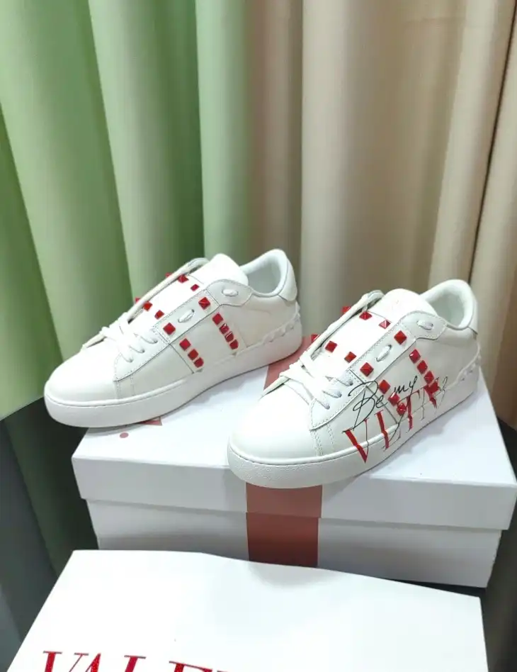 hype Valentino Casual Shoes