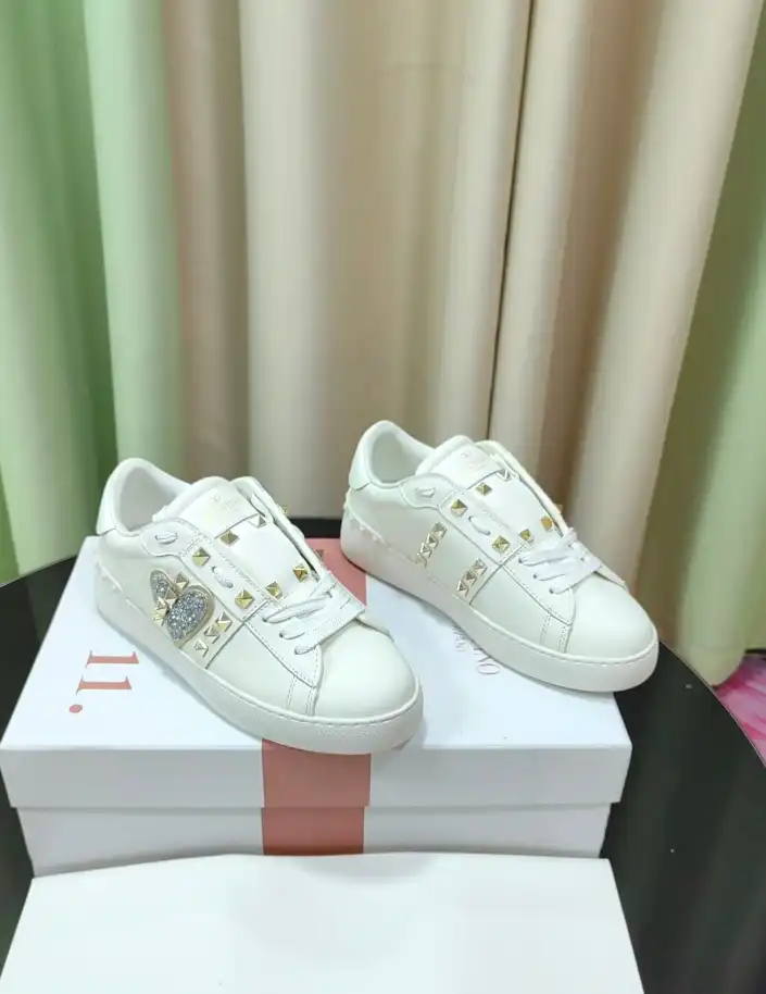 hype Valentino Casual Shoes