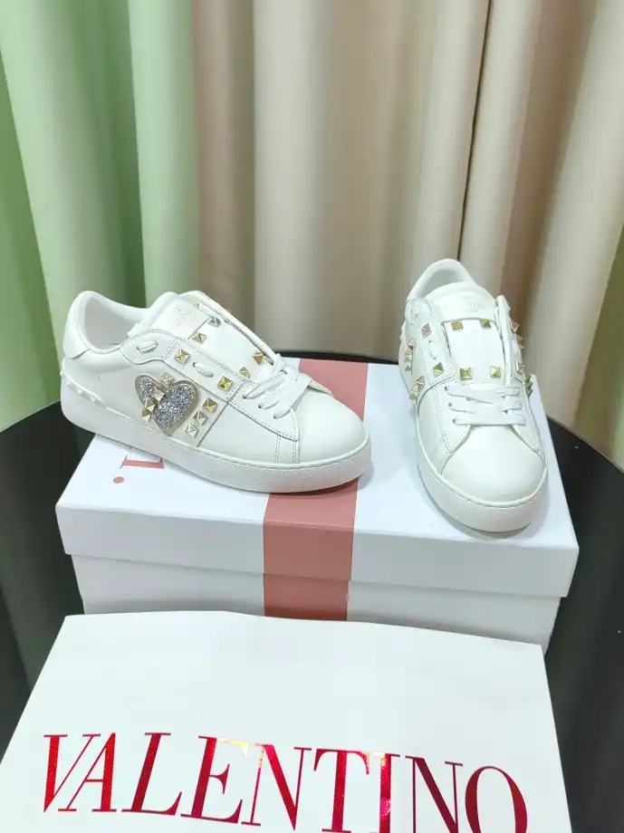 hype Valentino Casual Shoes