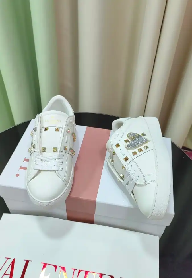 hype Valentino Casual Shoes