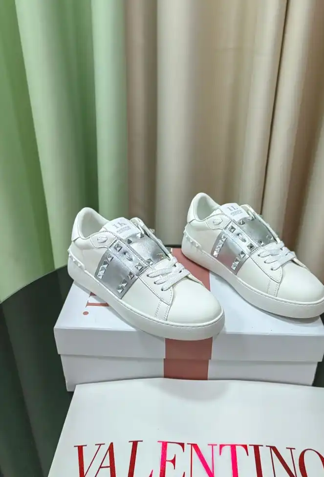 hype Valentino Casual Shoes