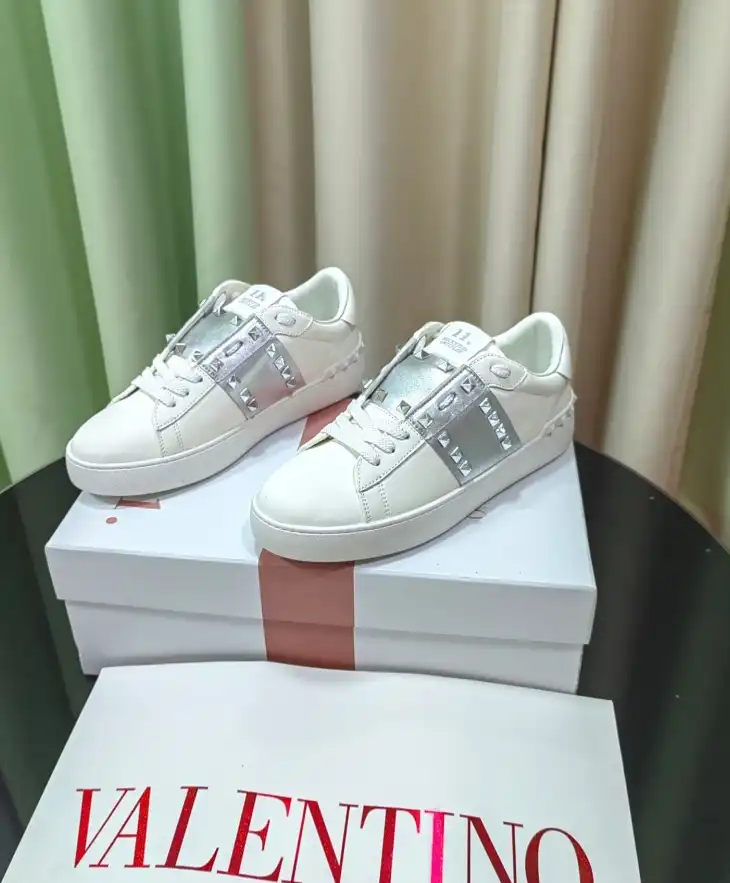 hype Valentino Casual Shoes