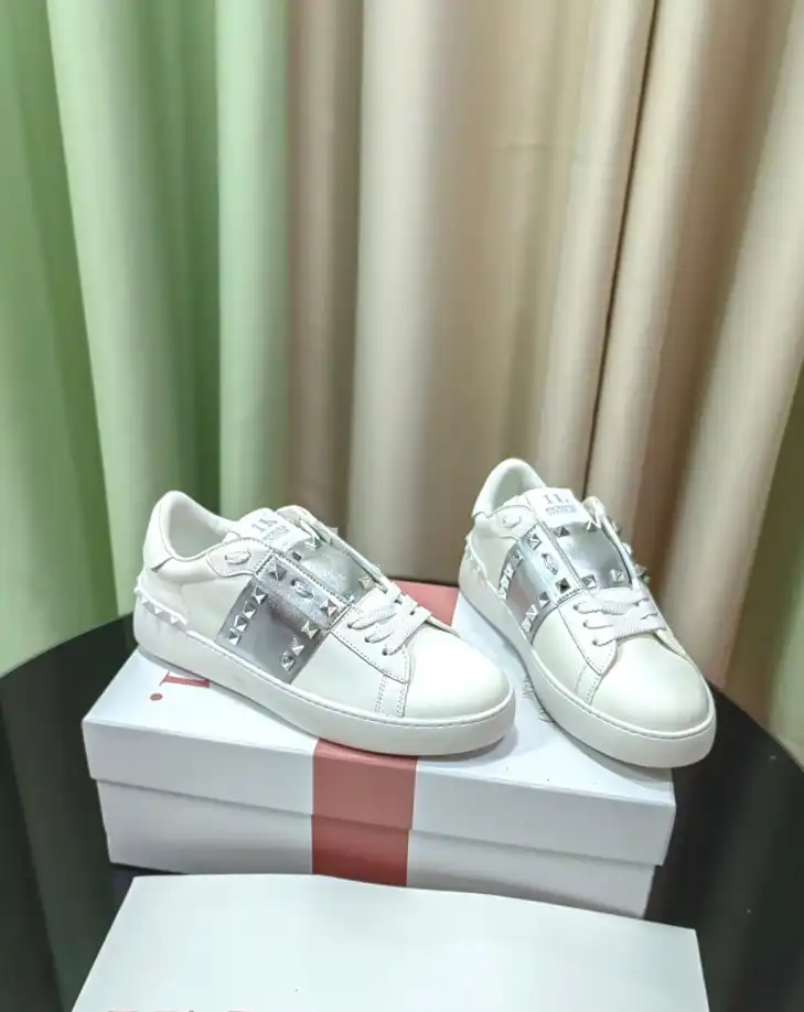 hype Valentino Casual Shoes