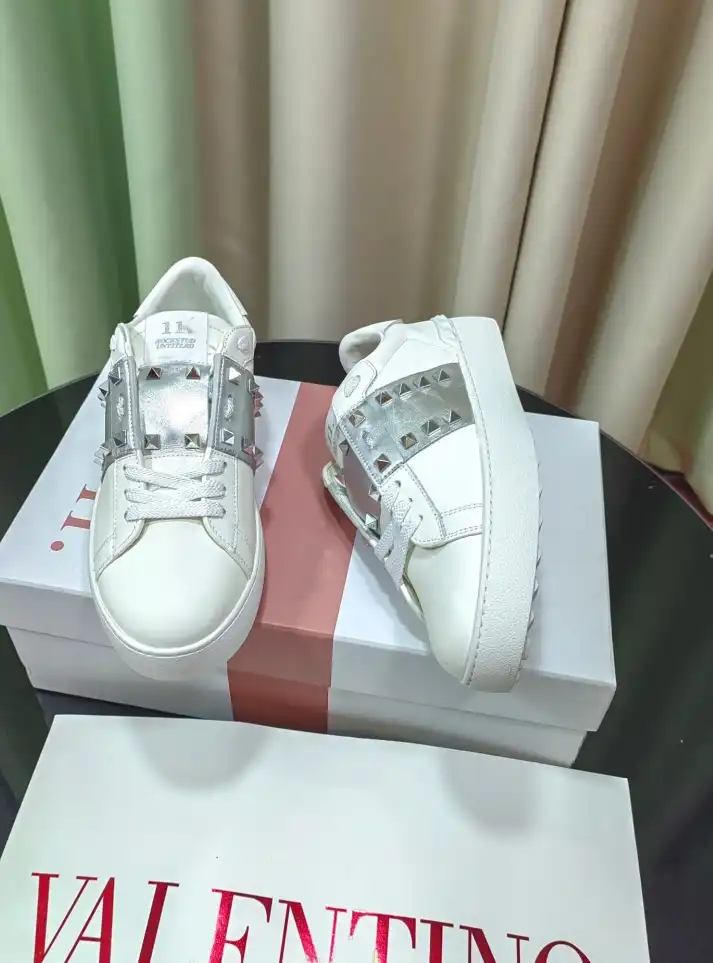 hype Valentino Casual Shoes