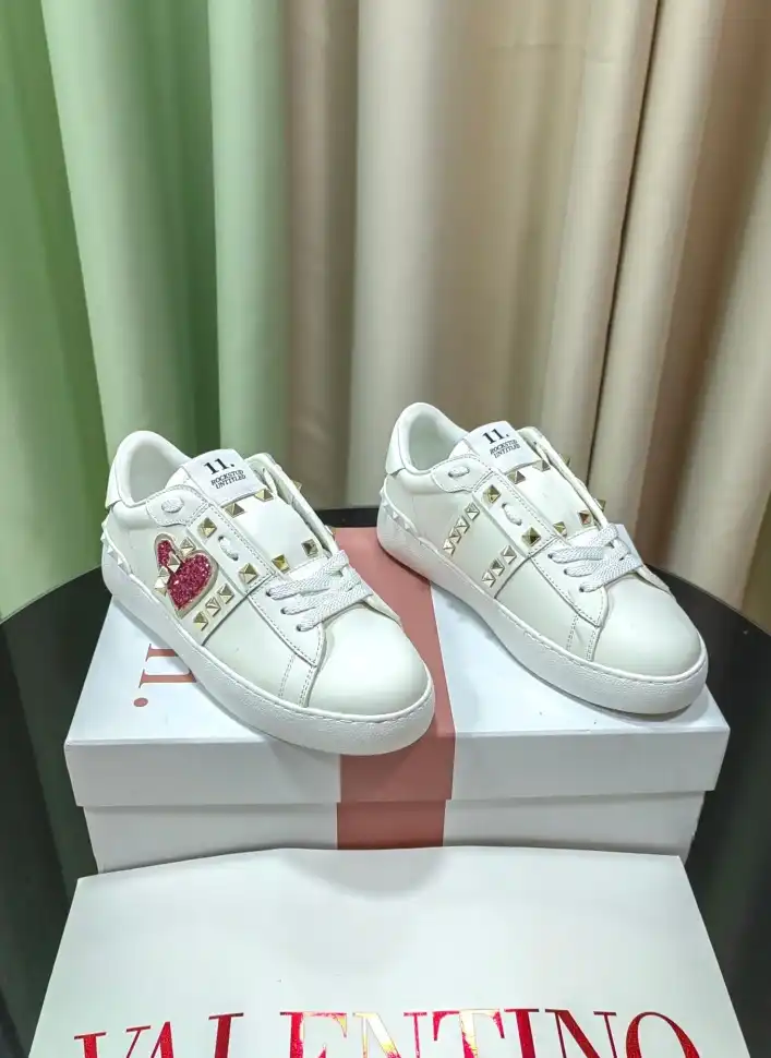 hype Valentino Casual Shoes