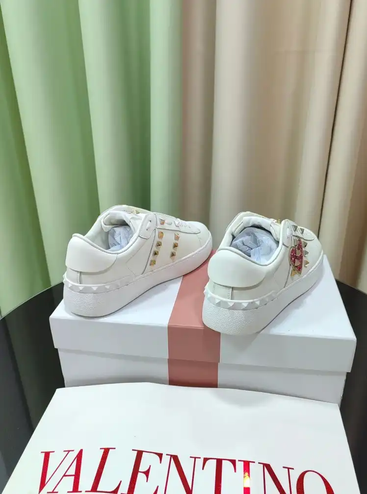 hype Valentino Casual Shoes