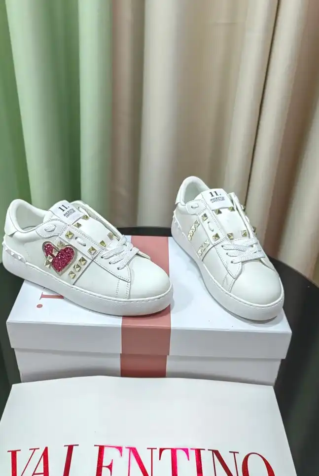 hype Valentino Casual Shoes