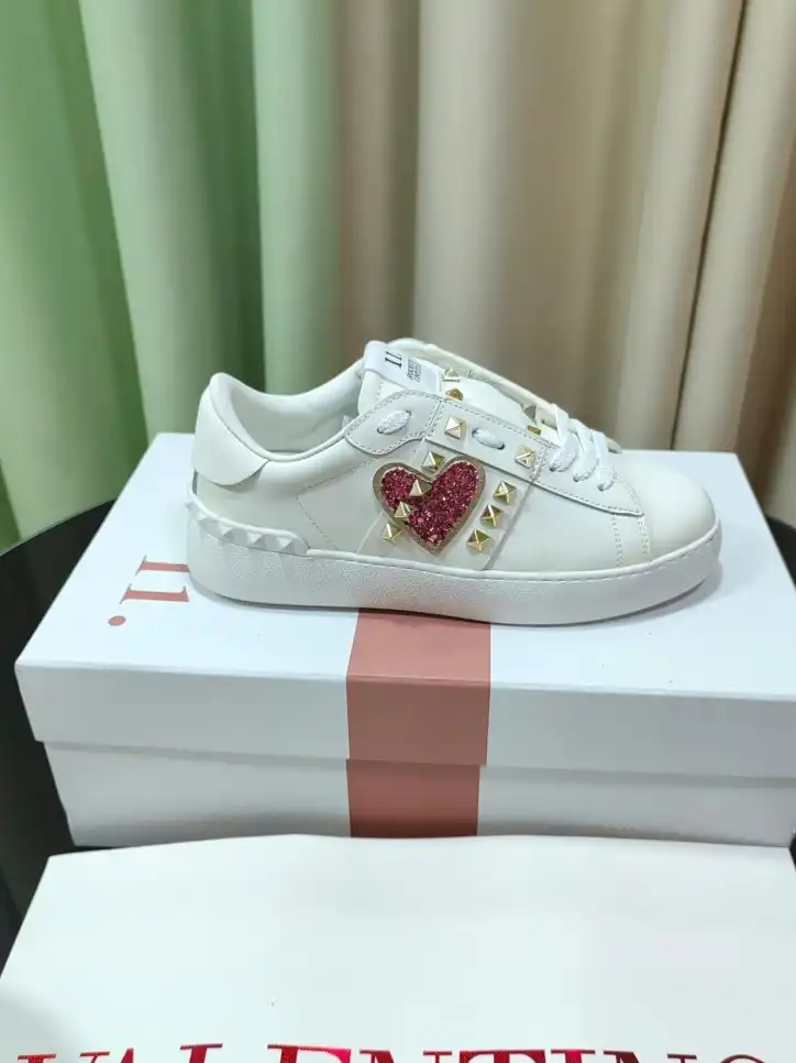 hype Valentino Casual Shoes