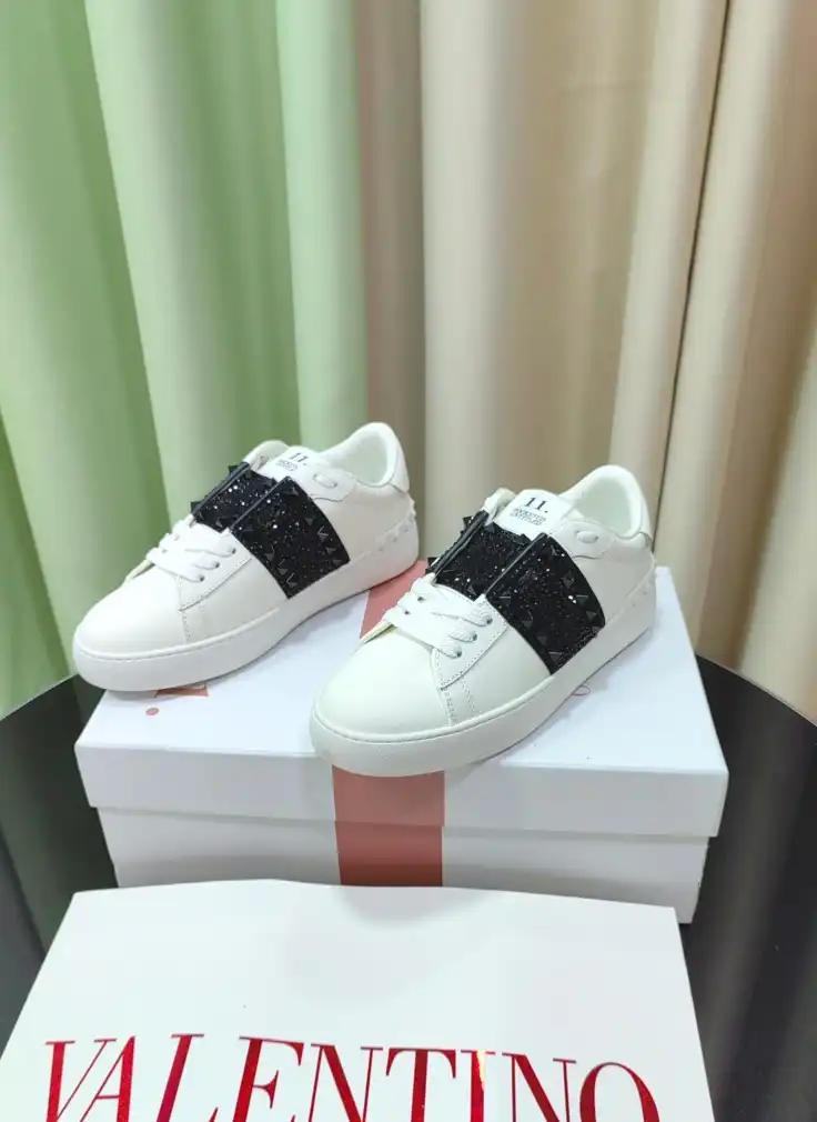 hype Valentino Casual Shoes