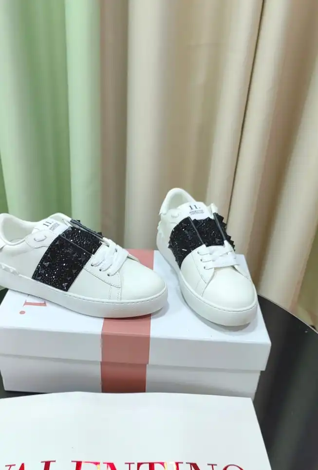 hype Valentino Casual Shoes